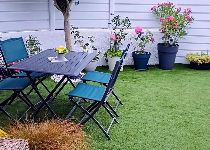 Mon Coin De Paradis * סן ז'אן דה מון